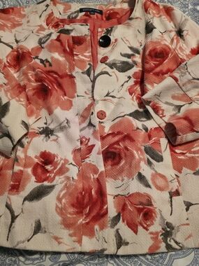 Jones New York Coral and Ivory Floral Jacket